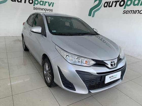 TOYOTA YARIS 1.5 16V FLEX XL PLUS CONNECT MULTIDRIVE TOYOTA YARIS 1.5 16V FLEX XL PLUS CONNECT MULTIDRIVE